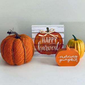 Fall farmhouse decor pumpkins & sign bundle